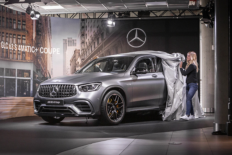 車展前夕 四款《Mercedes-AMG》性能車型於紐約曼哈頓首發