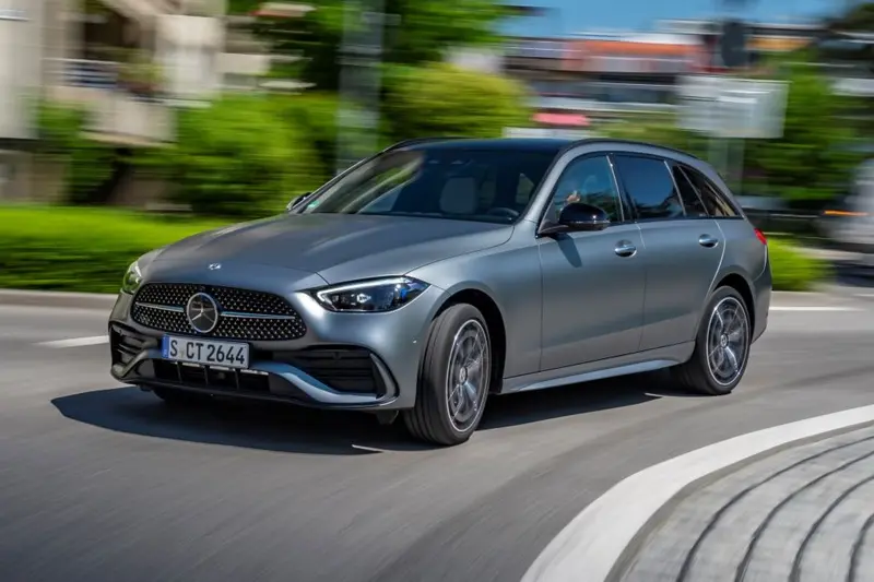 C300 Evolution C300操控黑科技下放!《Mercedes-Benz C-Class》星耀版 免費升級最高逾20萬配備